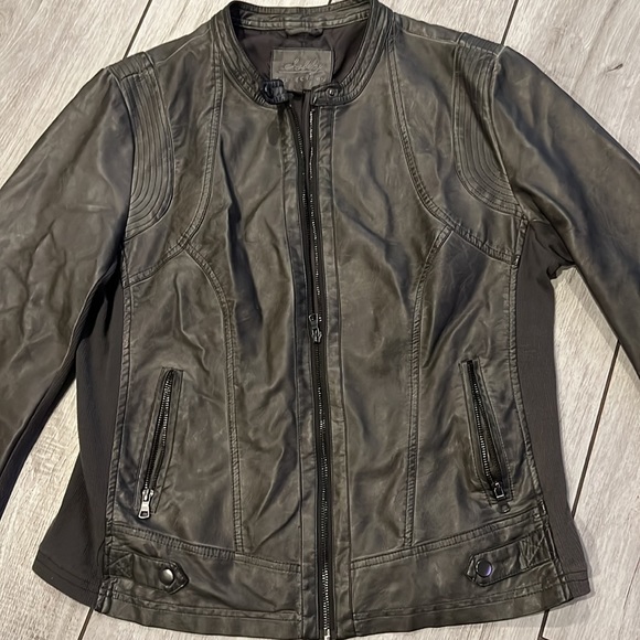 Debby Collection faux leather - Picture 2 of 4